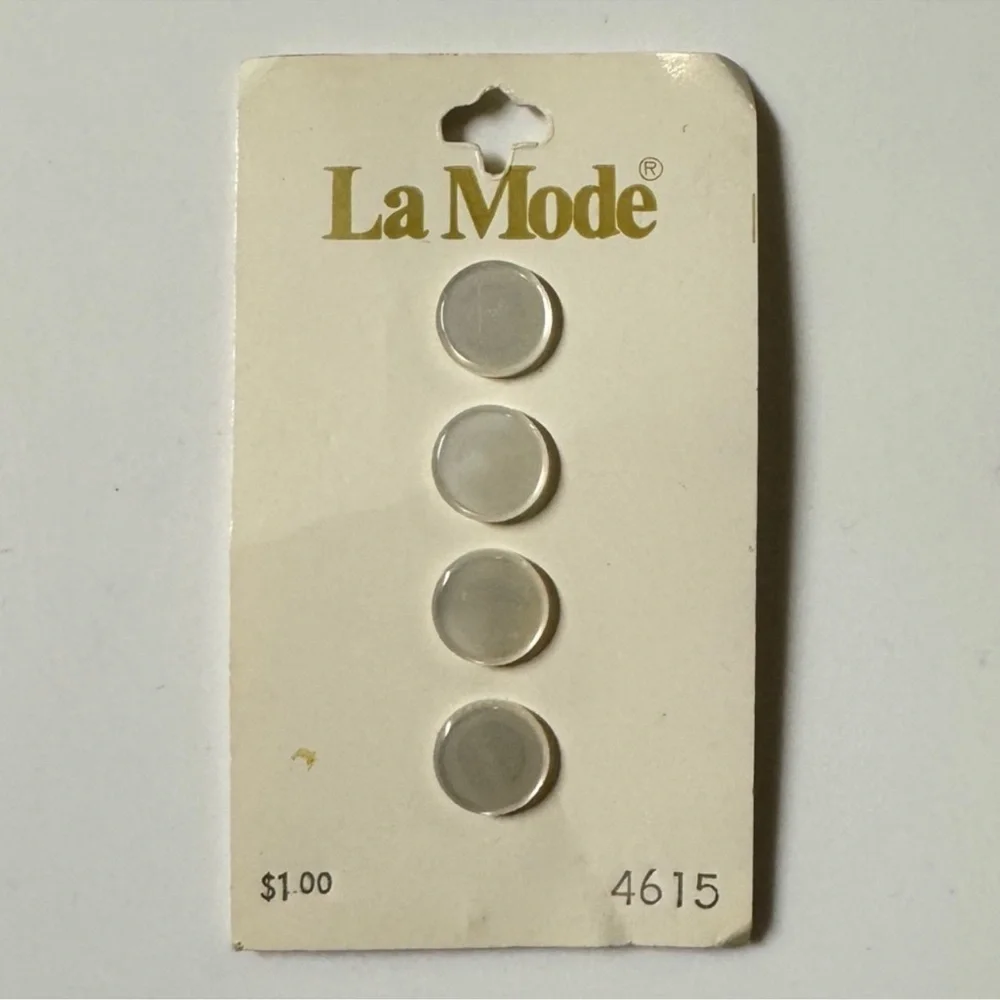 La Mode 2ct Silver Blazer Buttons and 4ct White Iridescent Buttons